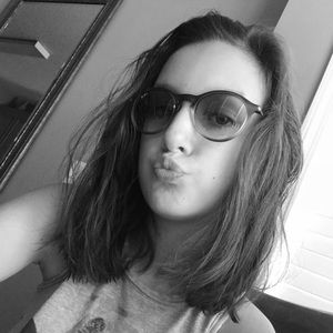 Meet your Posher, Sophia